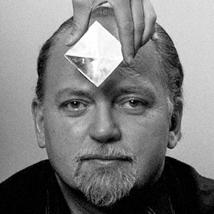 Robert Anton Wilson – Some of Bob’s Favorite 100 Party Hits Download