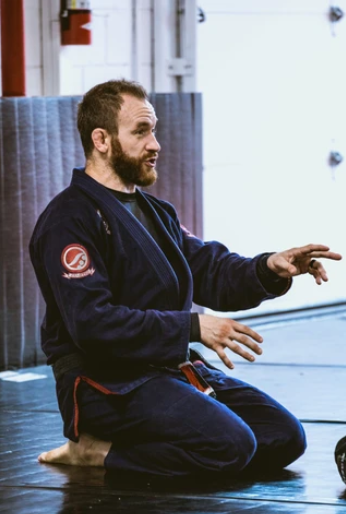 Kyle Watson – Mastering The Knee Weave System