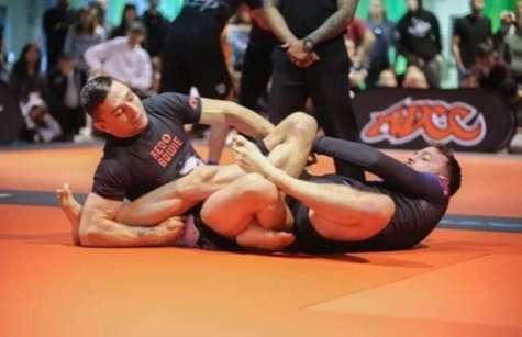 Quentin Rosenzweig – Leg Lock Obsession