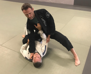 Stephen Whittier - Knee On Belly Domination