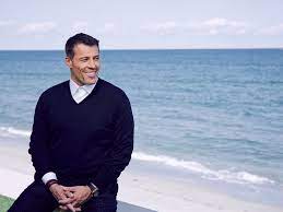 Anthony Robbins – Money Fast Track Video Series