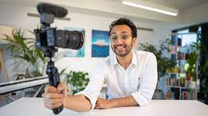 Ali Abdaal – Camera Confidence