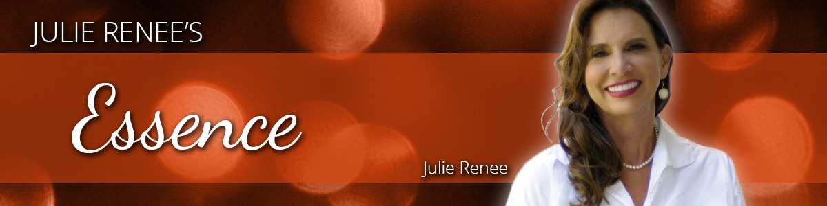 Julie Renee – Essence