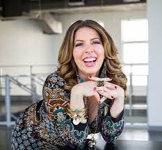 Michelle Villalobos – Retreats To Riches
