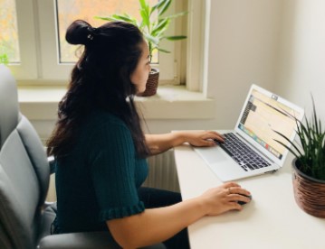 Shruti Pangtey – Digital Product Academy+Video Creator Bootcamp