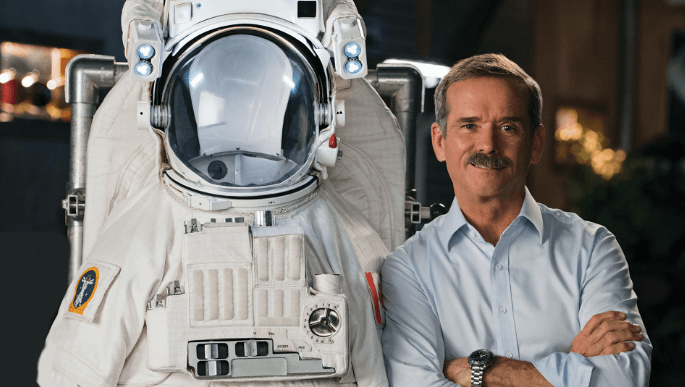 Chris Hadfield – MasterClass – Teaches Space Exploration (2)