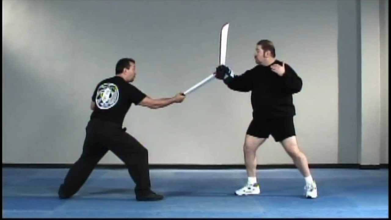 Cold Steel – The Fighting Machete 1